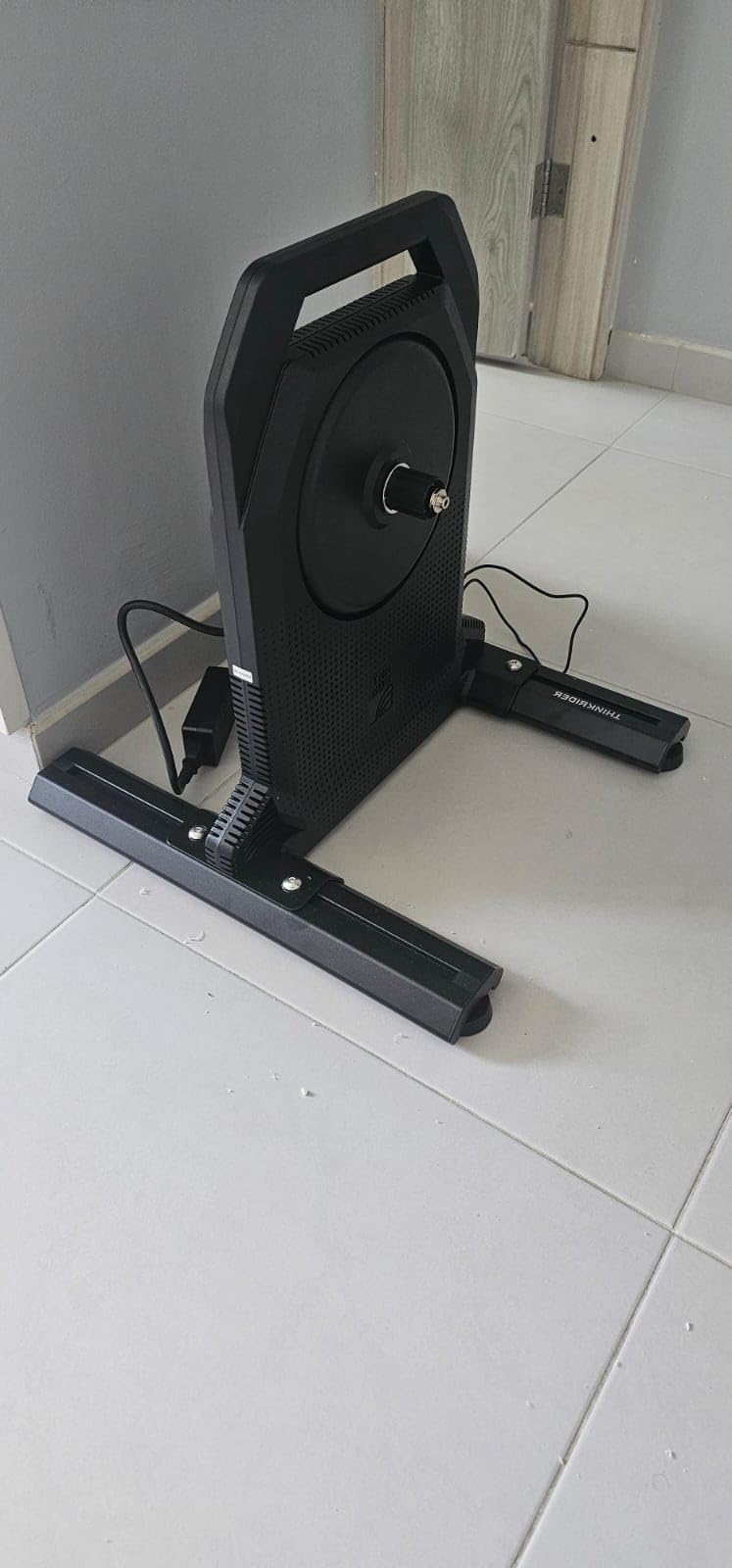ThinkRider XXPRO Smart Bike Trainer, 2500W, 25% Gradient, ANT+ & BLE Direct Drive customer photo 1