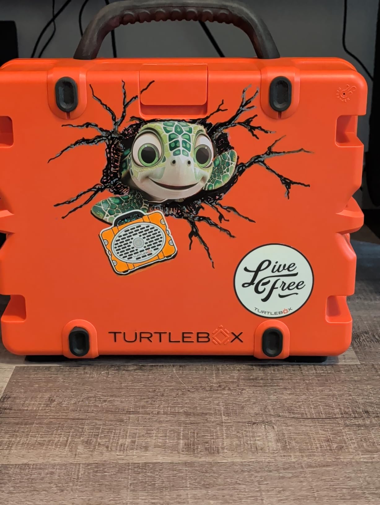 Turtlebox Grande, Largest Outdoor Bluetooth Speaker, Waterproof, Gray customer photo 1
