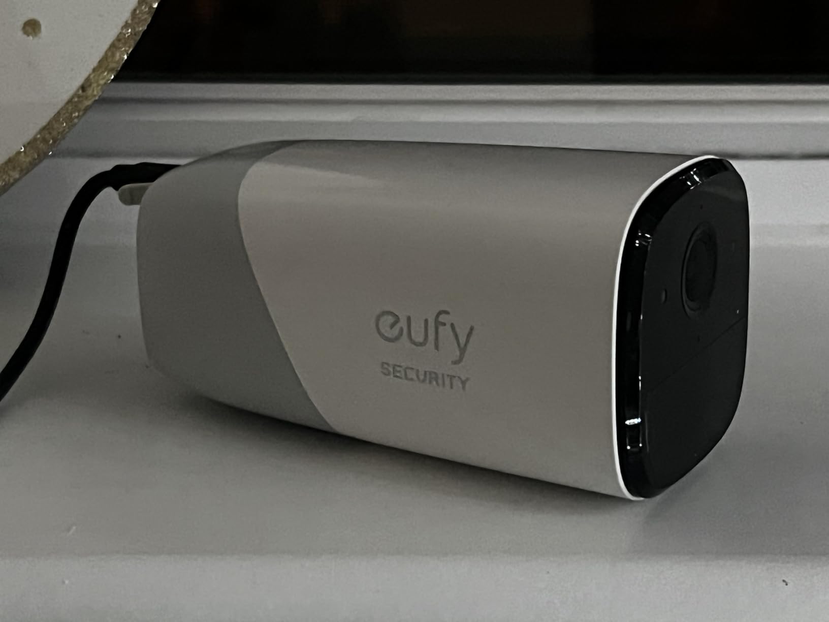 eufyCam E40 2-Cam Kit, 2K MaxColor Night Vision, Built-in 16GB | Solar Security Camera, Integrated Solar Panel, Local Storage, No Monthly Fee, Easy Set-up, IP66, Advanced PIR and AI Detection customer photo 1
