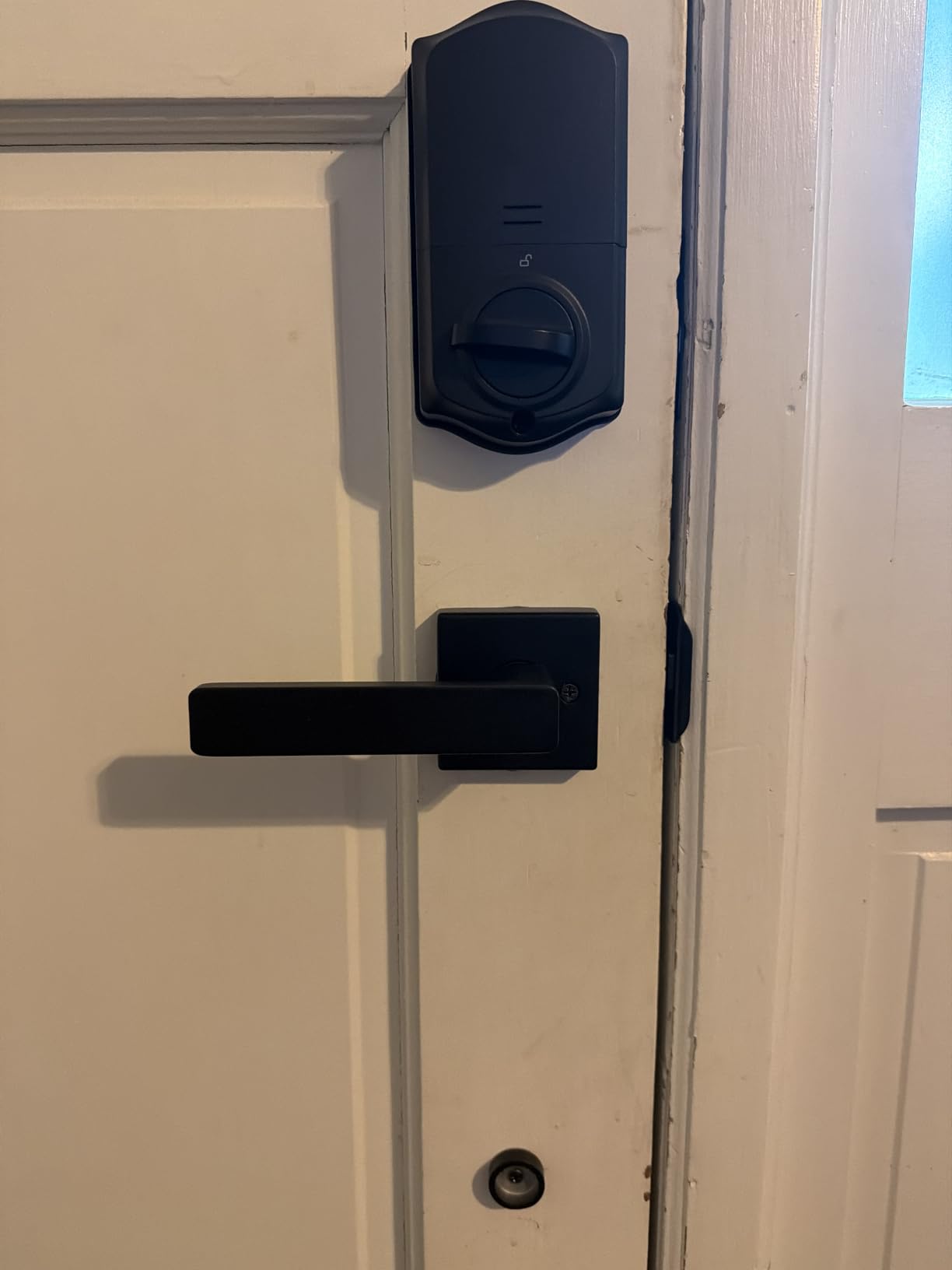 Veise VE017G-H Wi-Fi Smart Door Lock Deadbolt with Handle Set, Matte Black | Voice and Remote App Control, 2 Fobs, Fingerprint Keyless Entry Front Door, Touchscreen Keypad, IP55 Weatherproof, Auto Lock customer photo 1