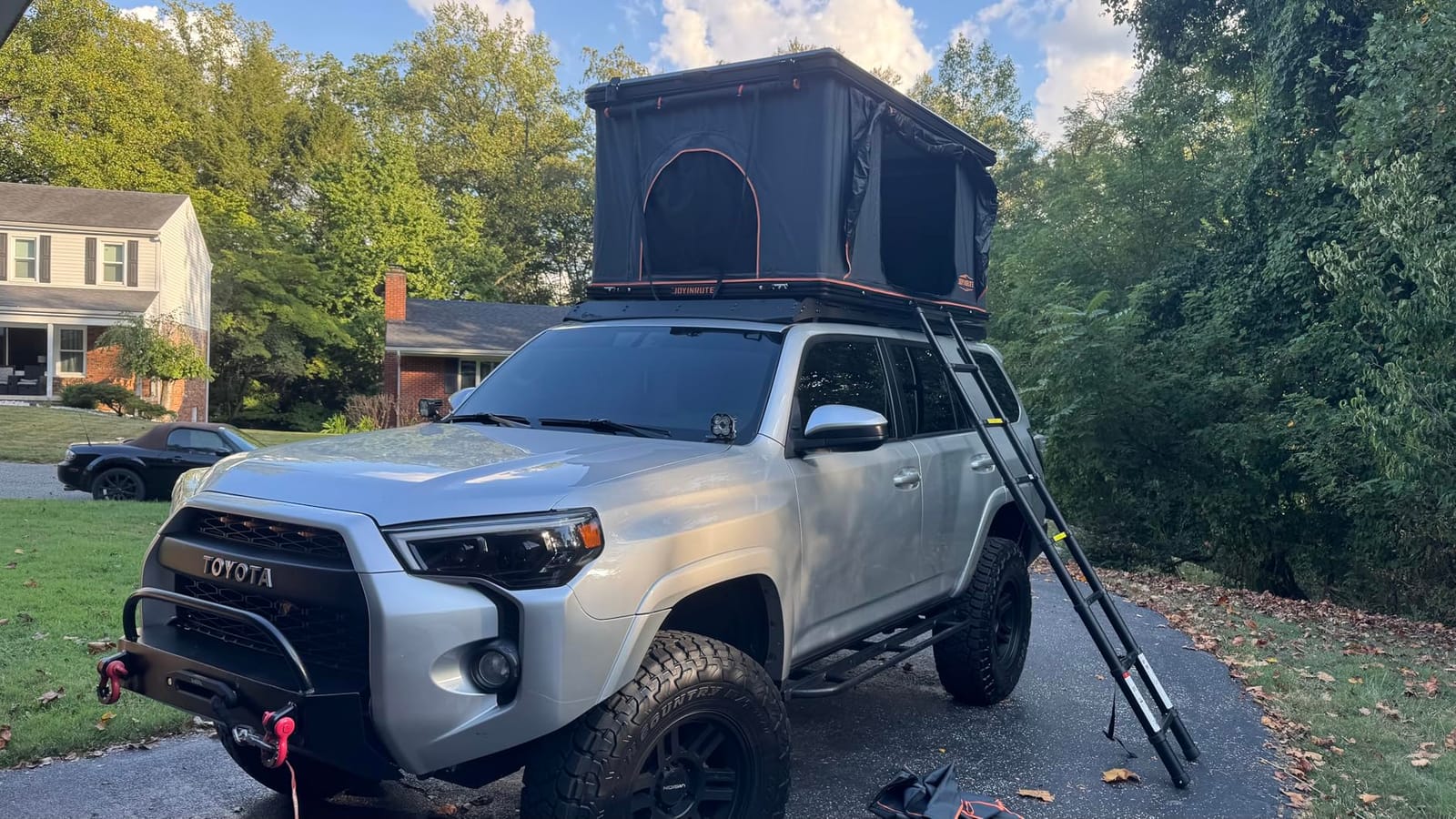 Aluminum Rooftop Tent Hard Shell,Pop Up Roof Tent Hardshell customer photo 1