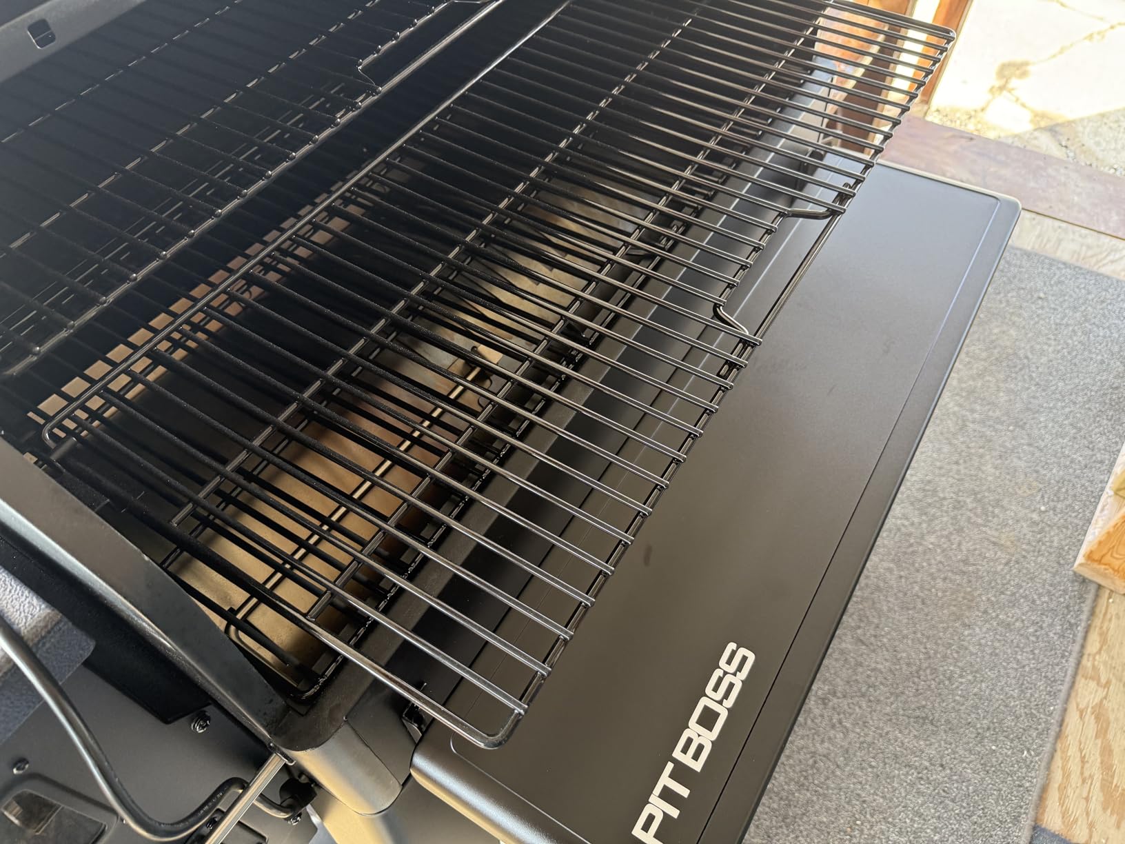 Pit Boss 1300 Navigator Series WiFi & Bluetooth Wood Pellet Grill & Smoker, Flame Broiler and Touchscreen Controller, 1,329-Sq. In. Cook Space, 180°F to 500°F Temp Range, Meat Probe, 30 lb. Hopper customer photo 1