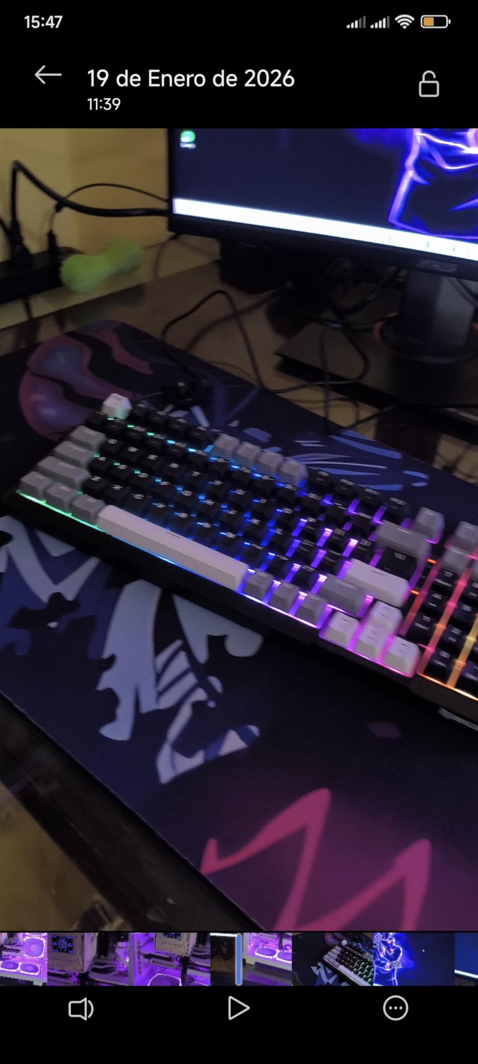 Redragon K742 Wireless Mechanical Gaming Keyboard with Knob | Bluetooth 5.0/2.4GHz/USB C Wireless Creamy Keyboard with Number Pad, RGB Backlits, Hot-Swappable with Linear Switches (Black) customer photo 1