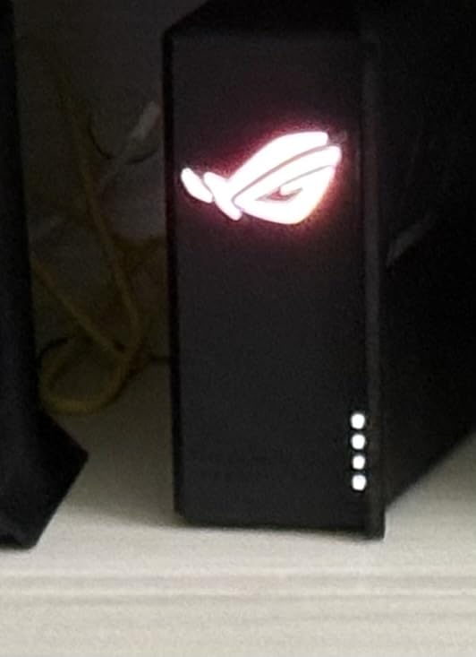 ASUS ROG Strix GS-BE12000 WiFi 7 Tri-Band Gaming Router - 12Gbps, Coverage up to 3,300 Sq. Ft., 8x 2.5G Ports, VPN support customer photo 2
