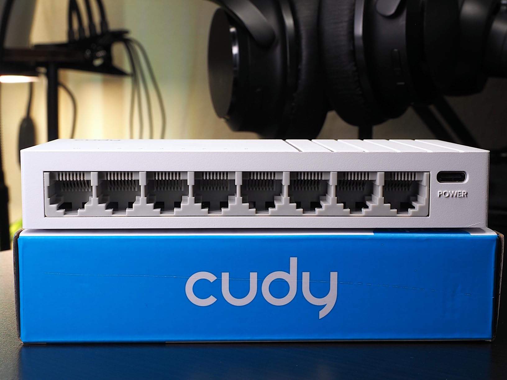 Cudy 8 Port Gigabit Unmanaged Ethernet Switch, USB-C Powered, GS108U customer photo 1