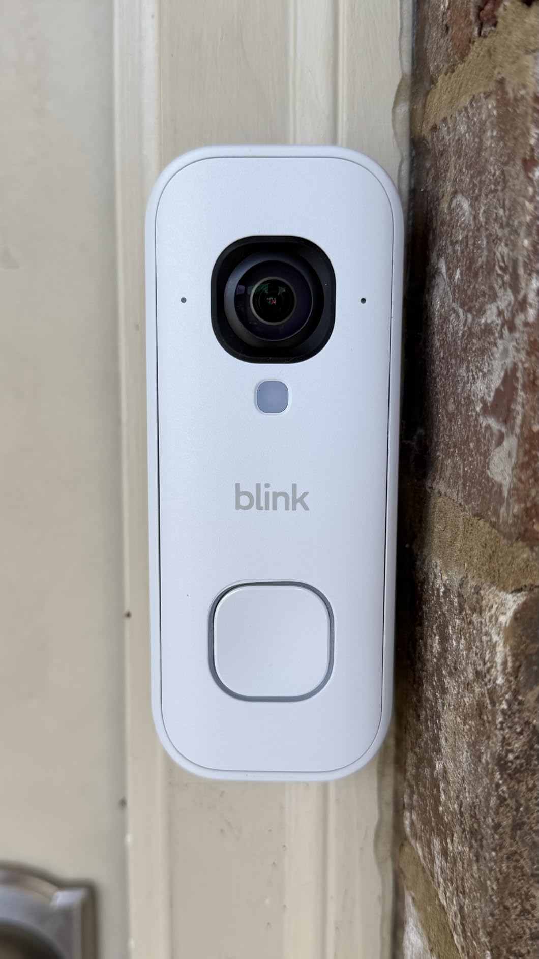 Blink Wired Doorbell 2K+ (newest model) - Head-to-Toe 2K video doorbell, continuous hardwired power, pair with Alexa or Blink Chime (sold separately) required for in-home alerts customer photo 1