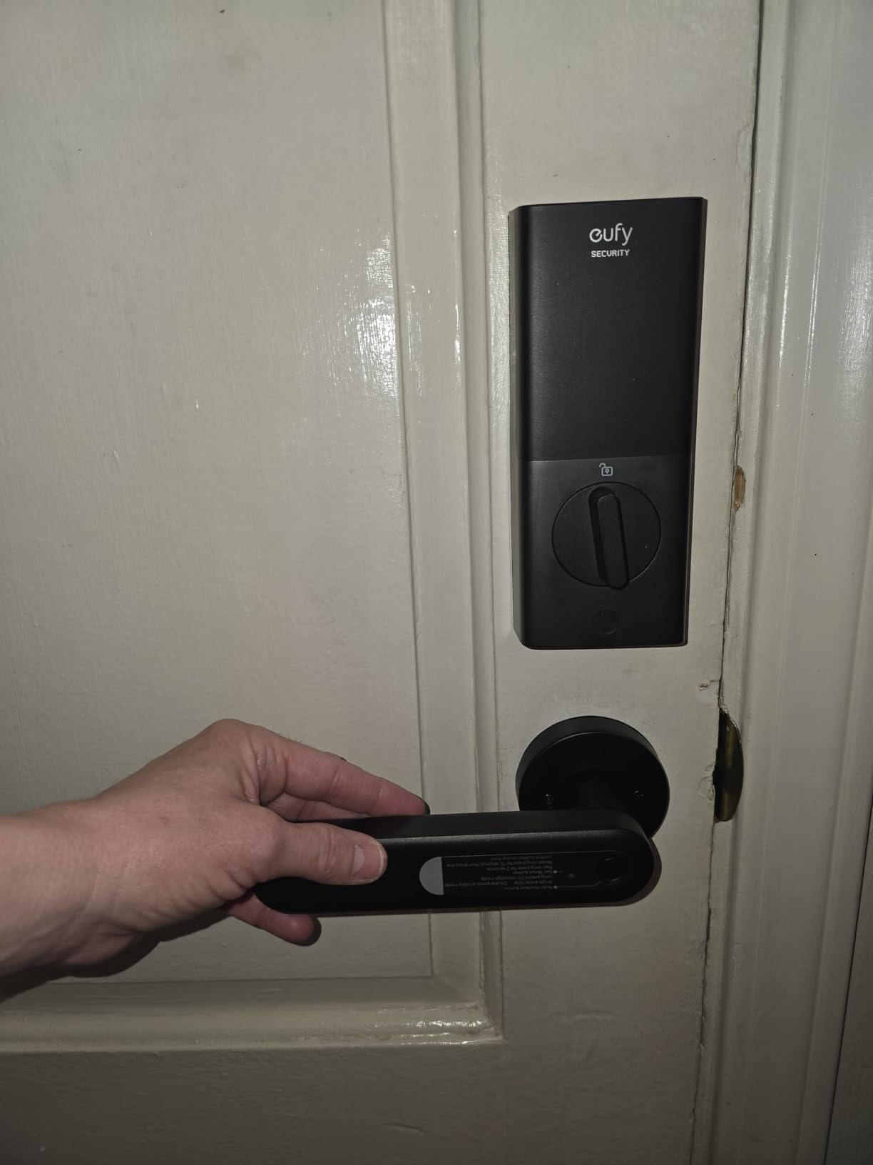 eufy Security Smart Lock FamiLock C32, Fingerprint Keyless Lock with Handle | Interior Doors, Built-in Wi-Fi, App Control, Auto Lock, 4 AA Batteries, Alexa/Google, Rekey Not Supported, Keyless Door Lock customer photo 2
