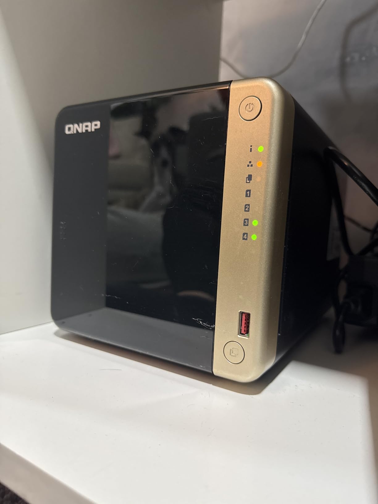 QNAP TS-664-8G-US 6 Bay Desktop NAS | Intel Quad-core Processor, M.2 PCIe Slots, Dual 2.5GbE Network Connectivity, Diskless customer photo 1