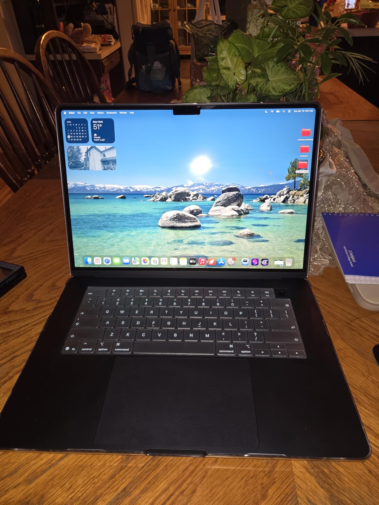 Apple 2026 MacBook Air 15-inch Laptop with M5 chip: Built for AI, 15.3-inch Liquid Retina Display, 16GB Unified Memory, 512GB SSD, 12MP Center Stage Camera, Touch ID, Wi-Fi 7; Starlight customer photo 2