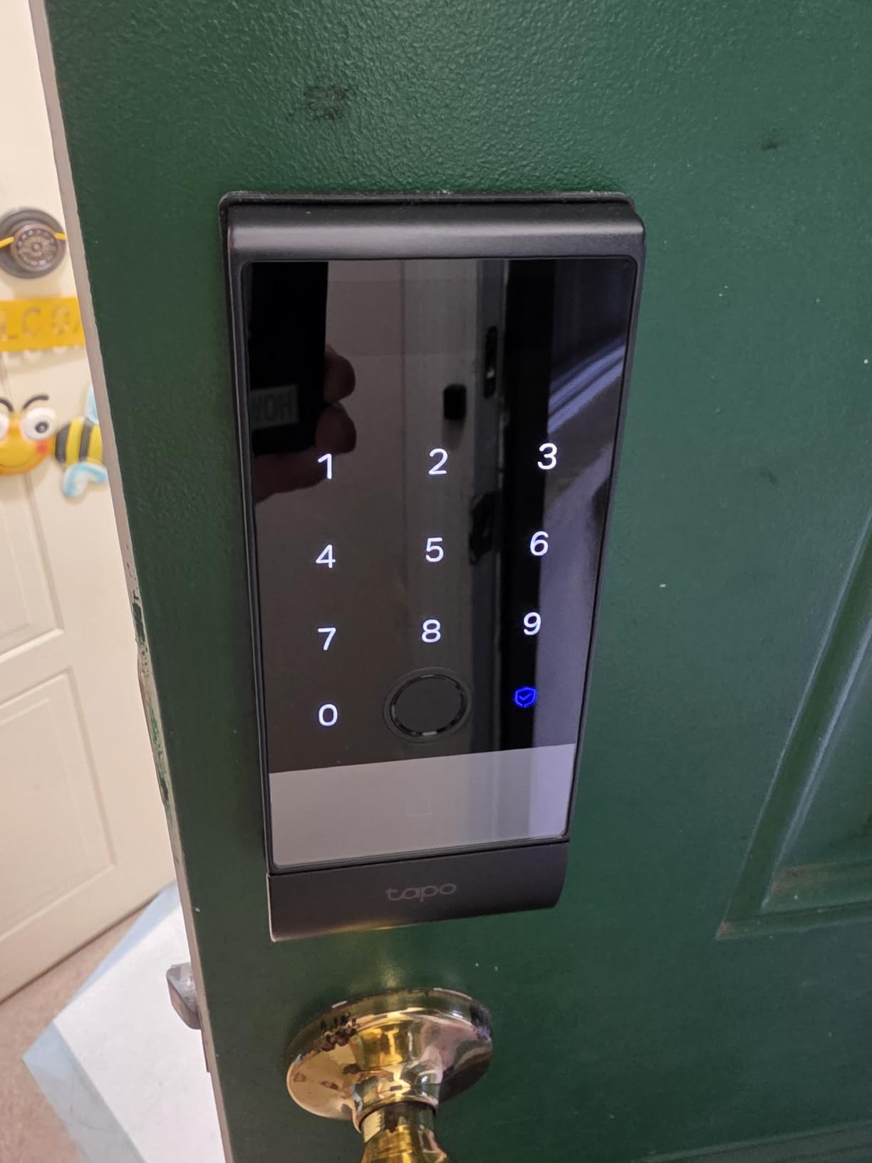 Tapo Smart Door Lock Wi-Fi Deadbolt, Palm & Fingerprint Recognition, DL130 | Keyless Entry, In-App Monitoring with Scheduled Access, 1-Year Rechargeable Battery, Auto-Lock, IP65, Fits Standard Doors customer photo 1
