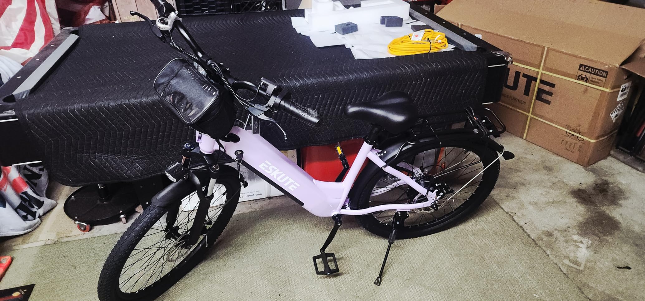 ESKUTE Electric Bike for Adults - 48V20.8Ah 86 Miles Battery Commuter, 32+MPH, Peak 1800W Brushless Motor, 26x4.0 Fat Tire Step-Thru Cityrun Ebike, 8-Speed, Full Suspensions E-Bike customer photo 1