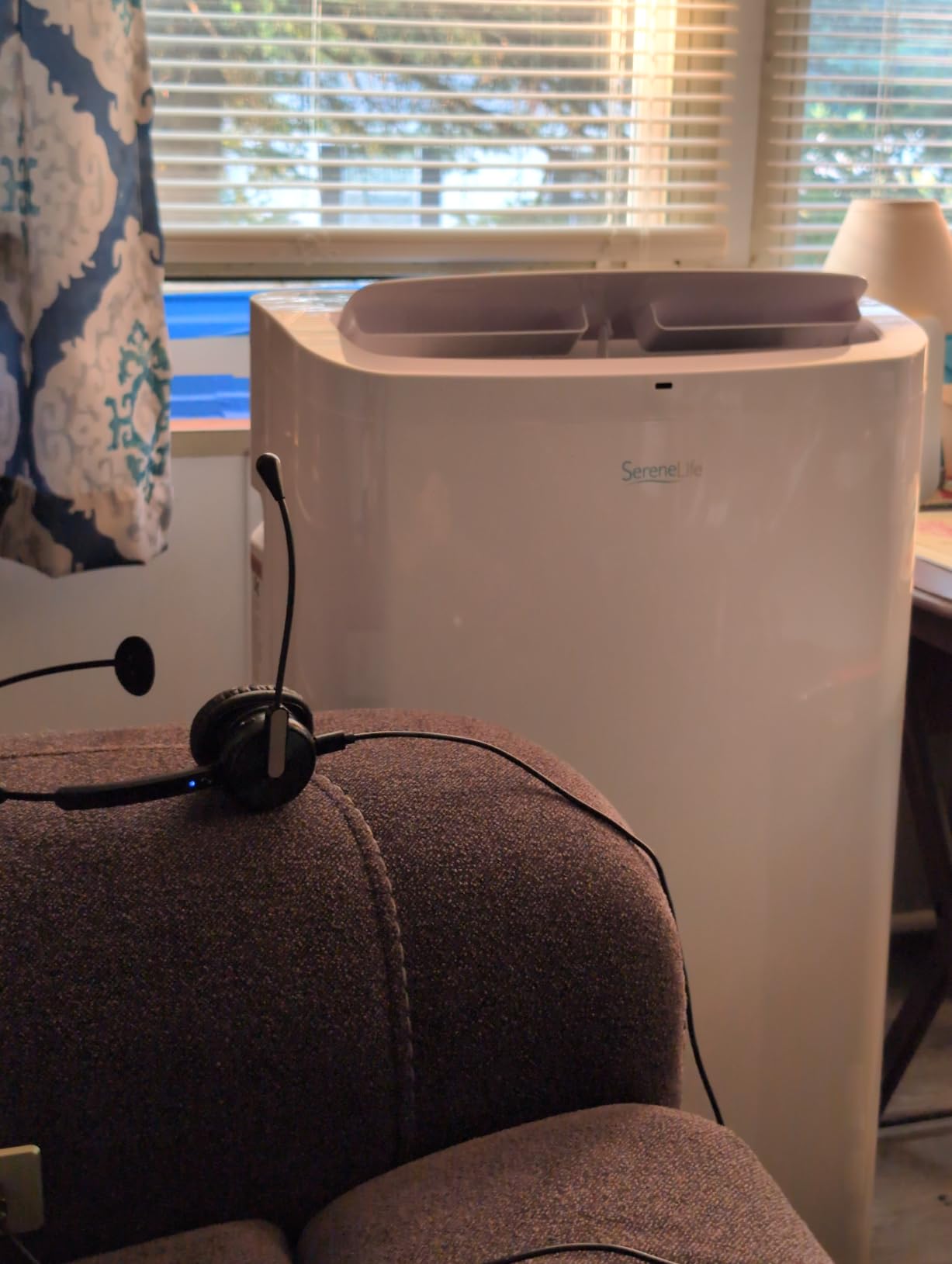 SereneLife Portable Air Conditioner 8000 BTU With WIFI | 3-in-1 Cooling, Fan and Dehumidifier | 24-H Timer up to 350 sq ft Coverage | AC Unit for Bedroom, Home & Office | Window Kit & Remote customer photo 2