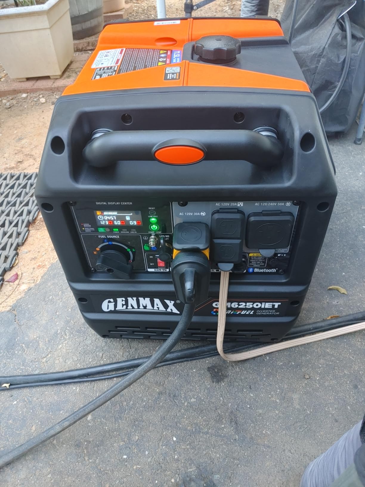 GENMAX 6250W Tri-Fuel Silent Inverter Generator (2026 Model) with 2-Wire Auto Start/Stop, Bluetooth APP Control, CO Sensor, Digital Display & 50A Outlet - Ideal for Home Backup & Camping Outdoor, EPA Compliant customer photo 1