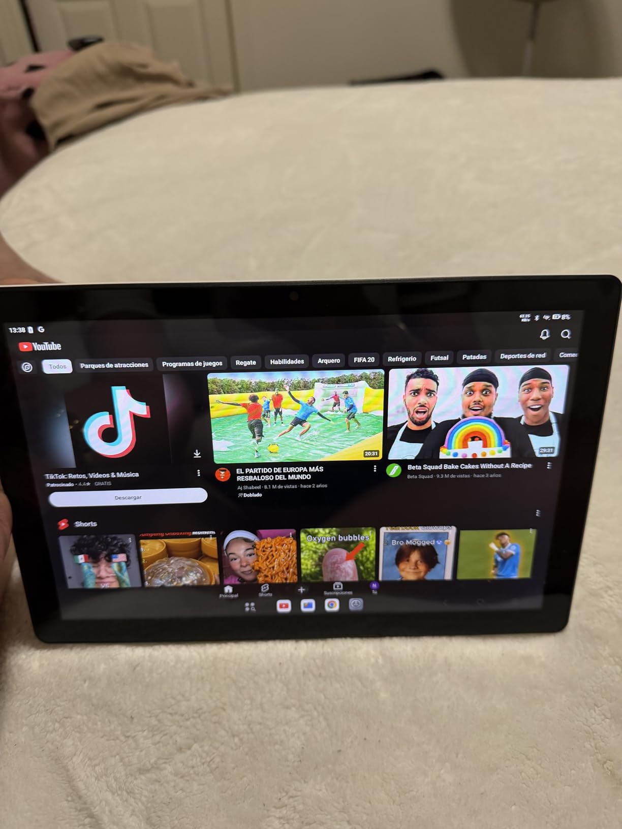 Gleeso Tablet, 2026 Latest 10 Inch Android 16 Tablet, 24GB+64GB+1TB TF, 6000mAh Battery customer photo 1