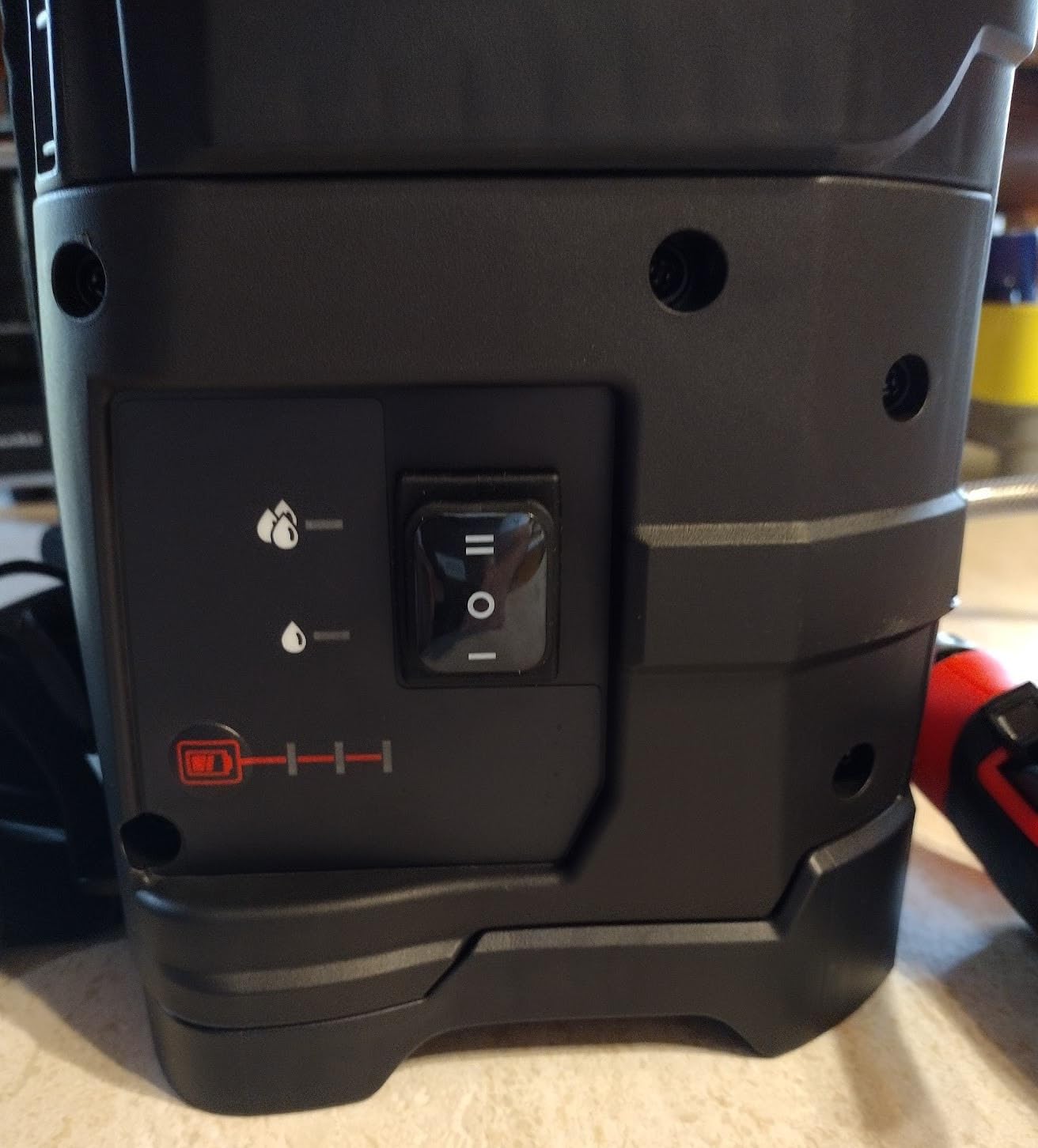 CRAFTSMAN 20V* Lithium-ion Battery Powered 4 Gallon Backpack Sprayer customer photo 2