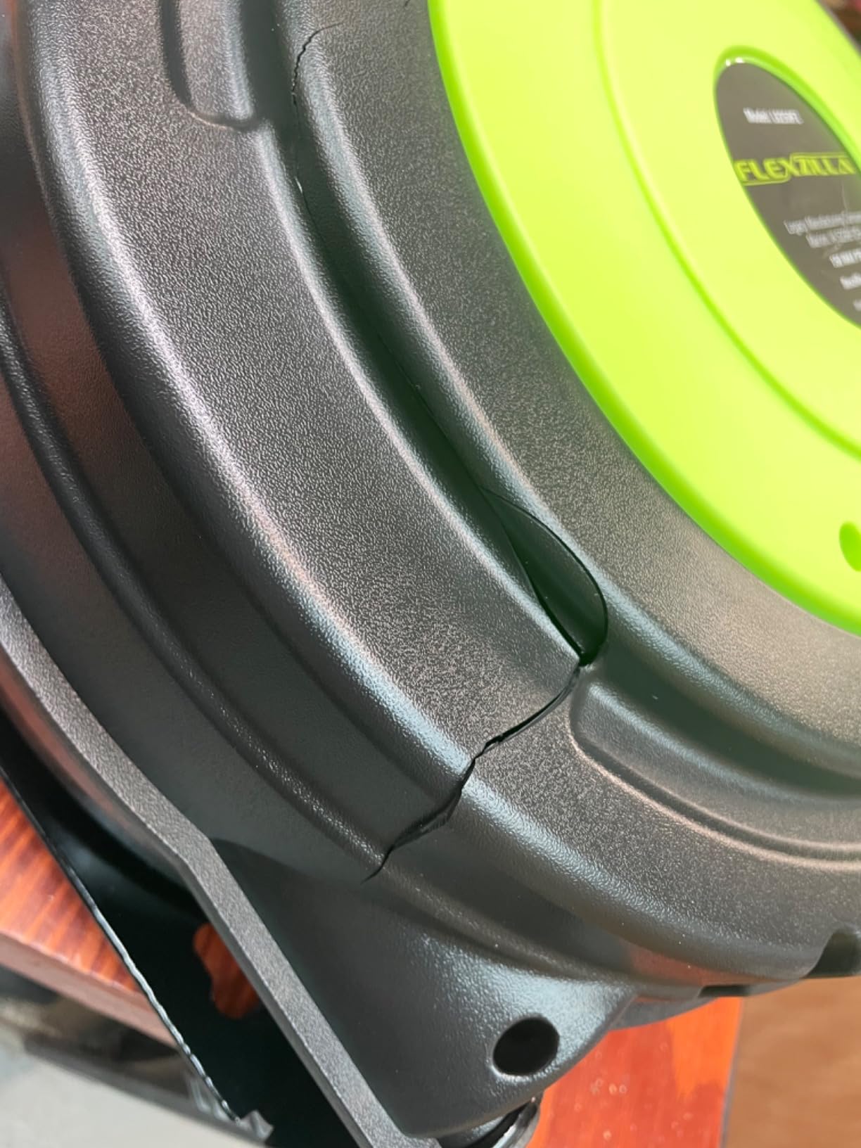 Flexzilla Retractable Enclosed Plastic Air Hose Reel, 3/8 in. x 50 ft., Heavy Duty, Lightweight, Hybrid, ZillaGreen - L8250FZ customer photo 1