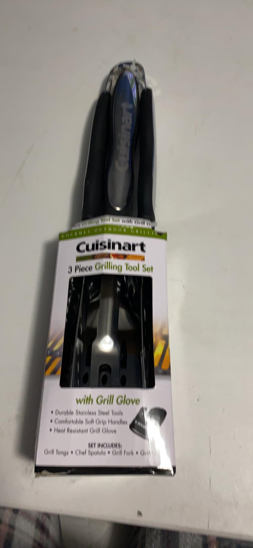 Cuisinart 3‑Piece Stainless Steel BBQ Grilling Tool Set with Grill Glove – Outdoor Grill Accessories, Perfect Grilling Gift for Men, Dads & Grill Masters, CGS-134BL customer photo 2