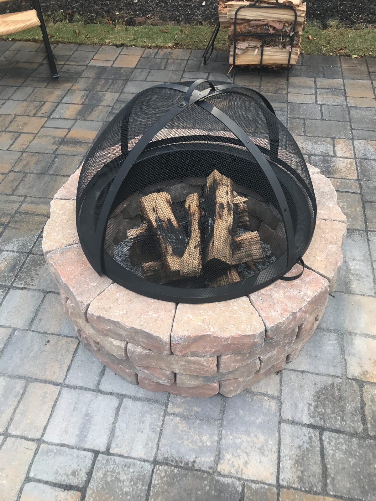 Sunnydaze Outdoor Fire Pit Screen Cover, Round, Easy Access Door, 40
