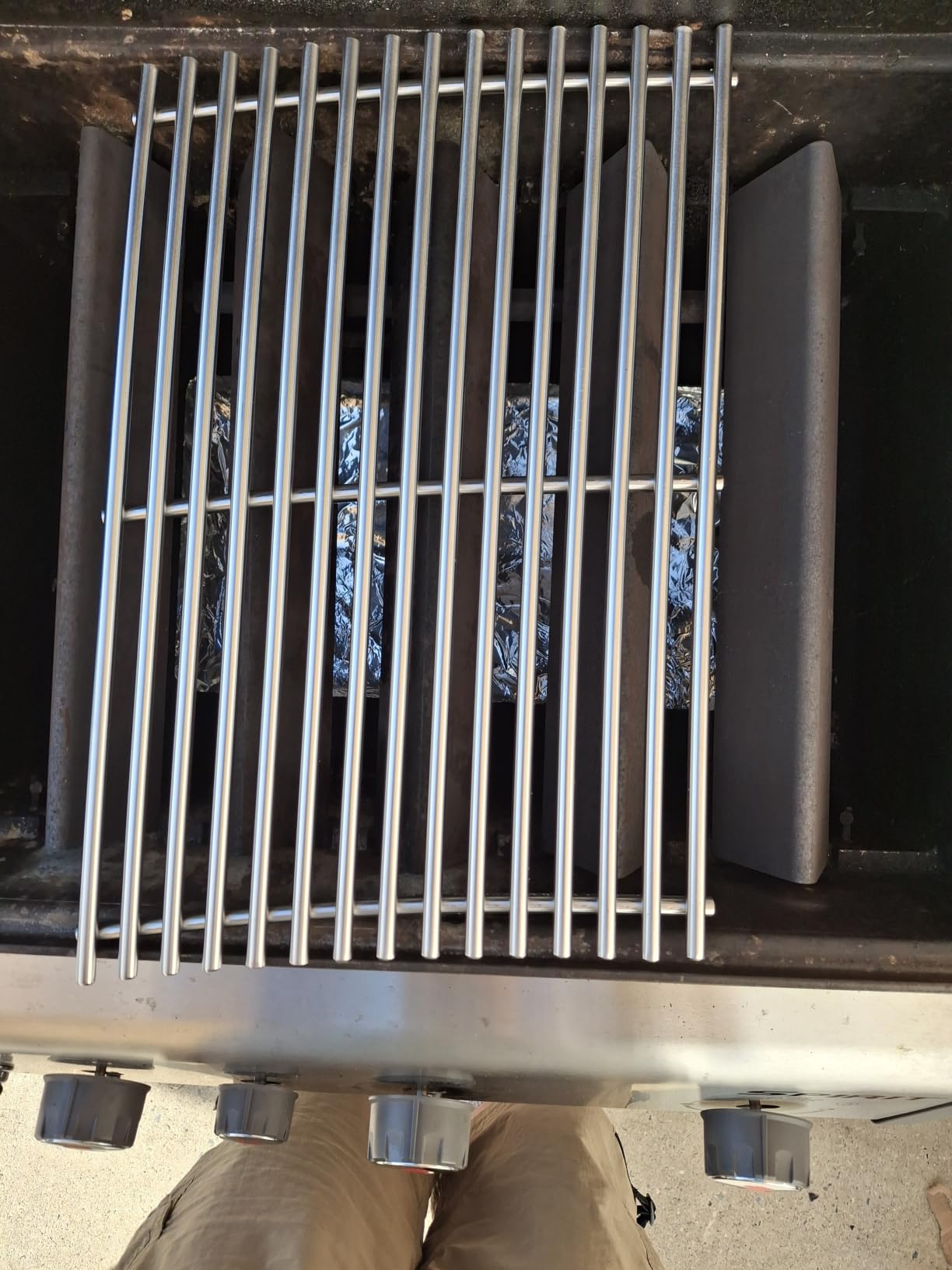 QuliMetal 7638 7639 Grill Grates Replacement for Weber Spirit 300 Series,Grill Parts for Spirit E/S310 E/S315 320 330 SP320,Spirit 700,Genesis 1000-3500,Gold & Silver B/C Gas Grill customer photo 2
