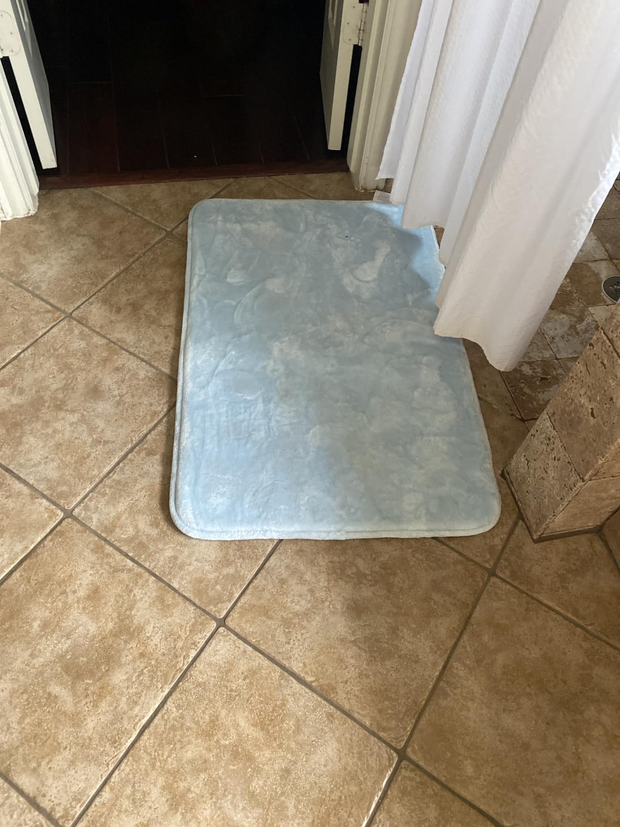 GORILLA GRIP® Memory Foam Bath Rug for Bathroom, 24x17 Gray customer photo 2
