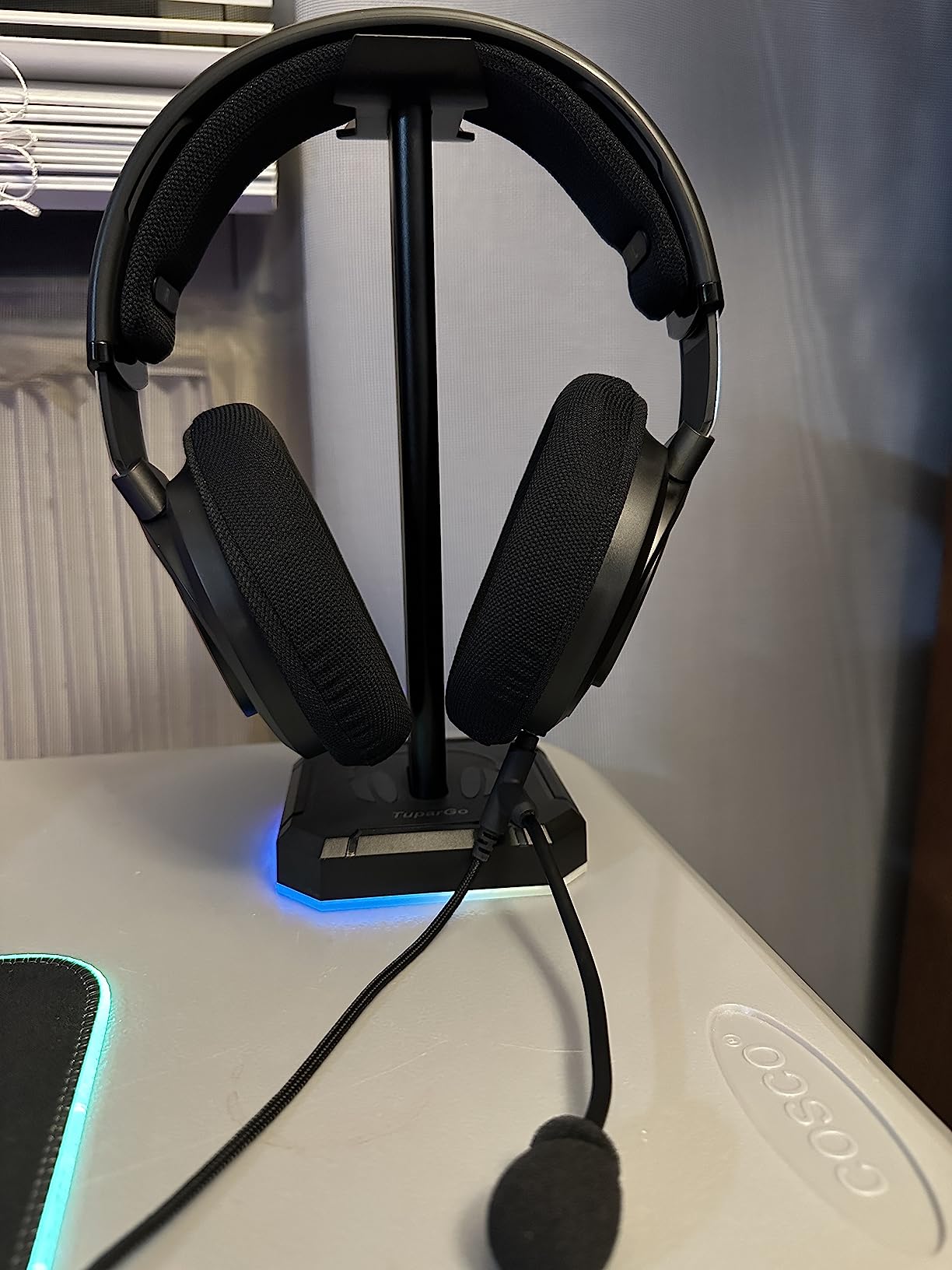 PHILIPS Over The Ear Studio Headphones for Recording Open Back Gaming Headset with Microphone Studio Monitor Headphones for PC DJ Music Piano Guitar with Detachable Mic and Audio Jack SHP9600MB customer photo 1