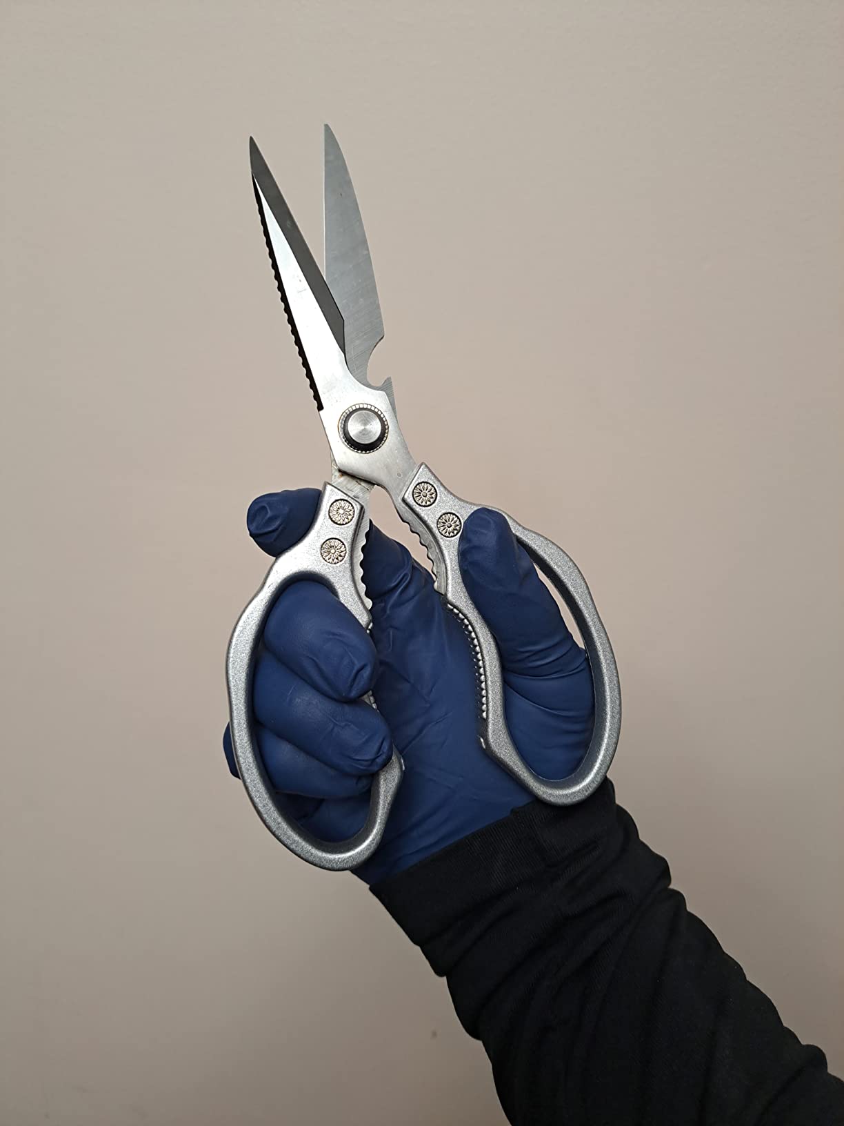 CGBE Kitchen Scissors, Multi-Purpose Kitchen Shears, Heavy Duty Dishwasher Safe Food Scissors for Chicken, Poultry, Fish, Meat & Herbs with Non-Slip Grips - Sliver customer photo 1