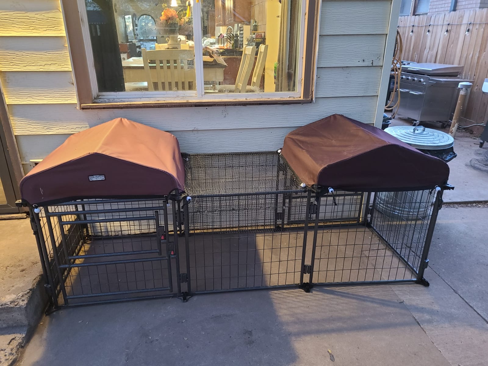 8'*4'*5' Dog Kennel Outdoor with Roof Cover for Large Dogs Heavy Duty Dog Fence Welded Wire Catio Retriever Dog Playpen customer photo 1