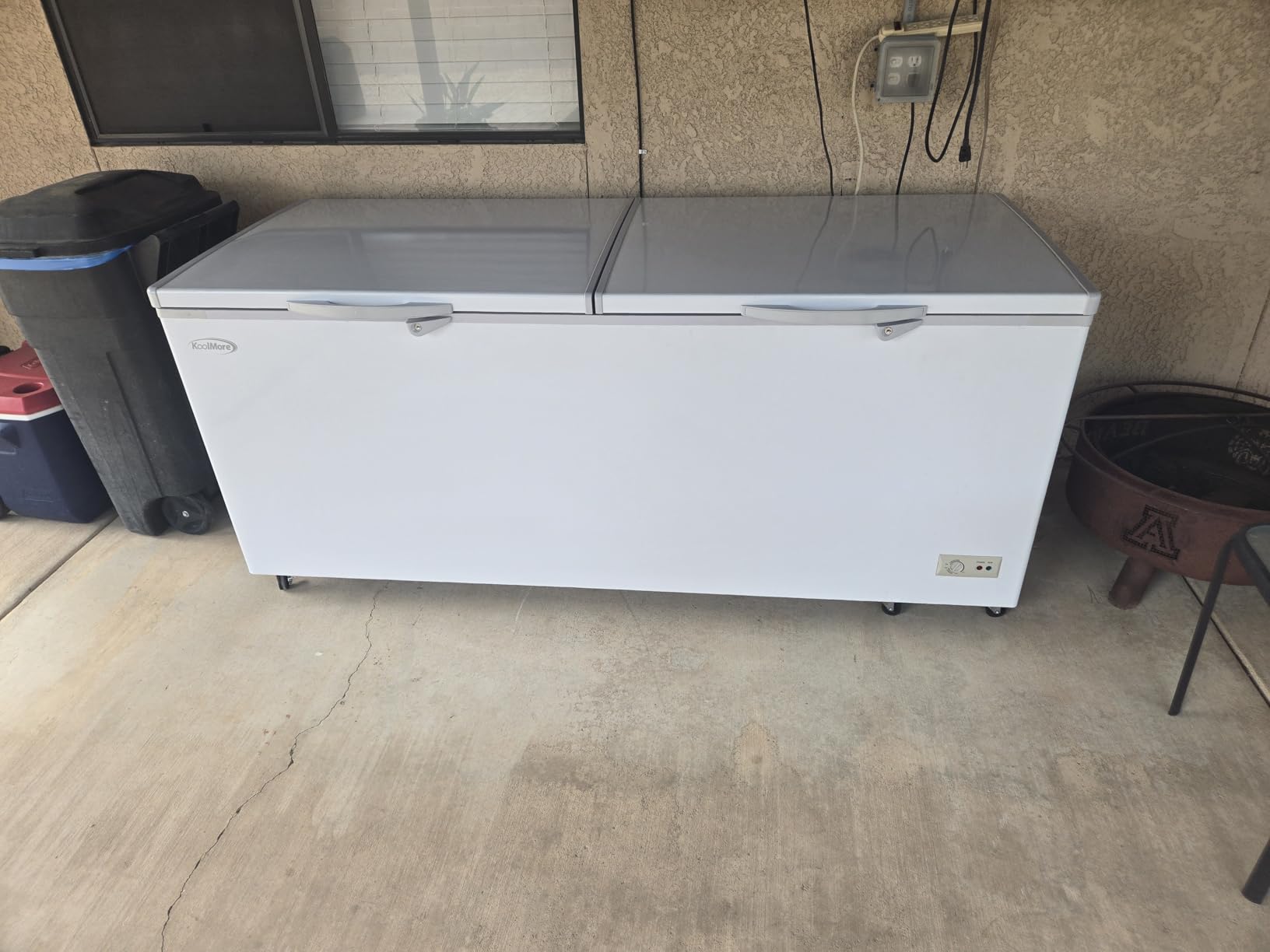 KoolMore SCF-24C Chest Freezer, 24 cu. ft, White customer photo 2