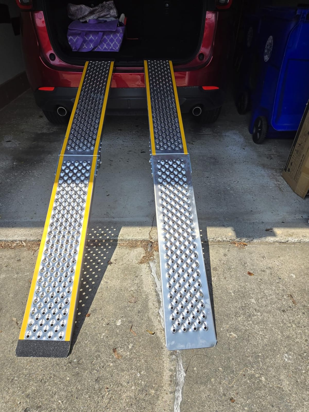 Ruedamann 2PCS 5FT Aluminum Shed Ramps, Heavy Duty 880 lbs Capacity customer photo 2