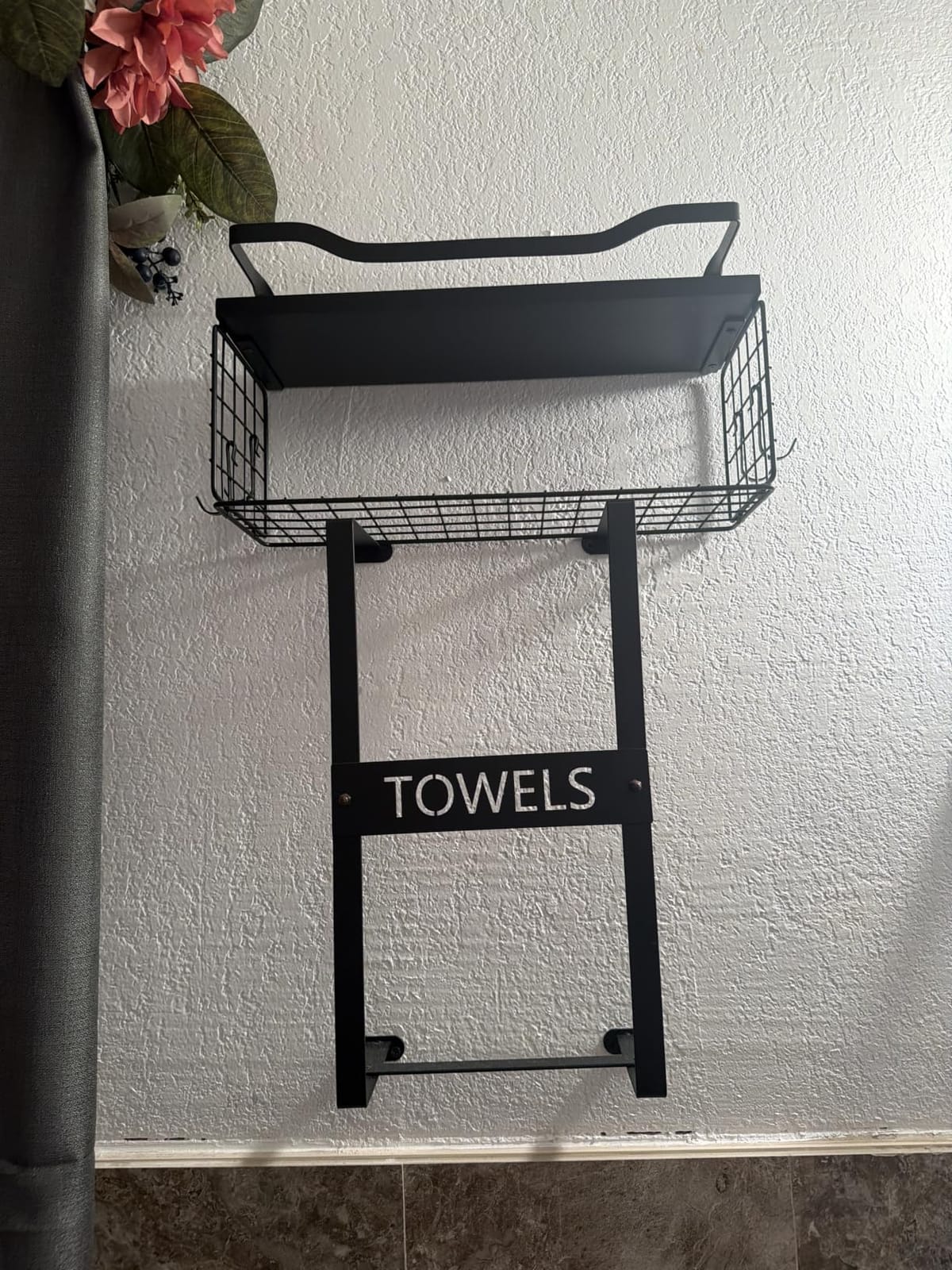 Aetyord Towel Racks for Bathroom Wall Mounted Towel Storage Organize customer photo 2