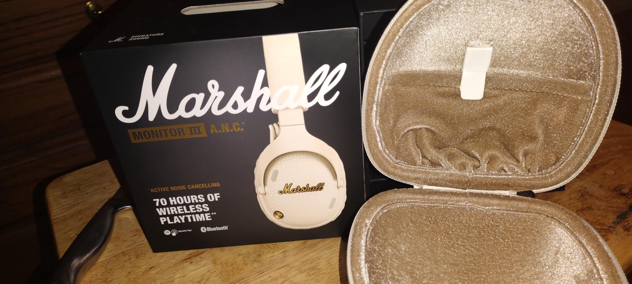 Marshall Monitor III ANC Wireless Over-Ear Headphones - Black customer photo 2