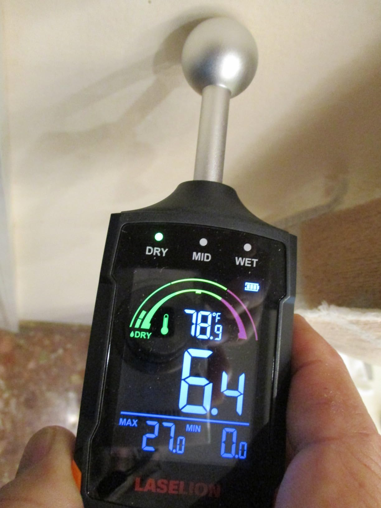 LASELION MS04 Pinless Moisture Meter with Ball Probe for Non-Destructive Area Scans Ideal for Wood Walls and Construction Materials Customizable Humidity Alarms Built-in Flashlight customer photo 1