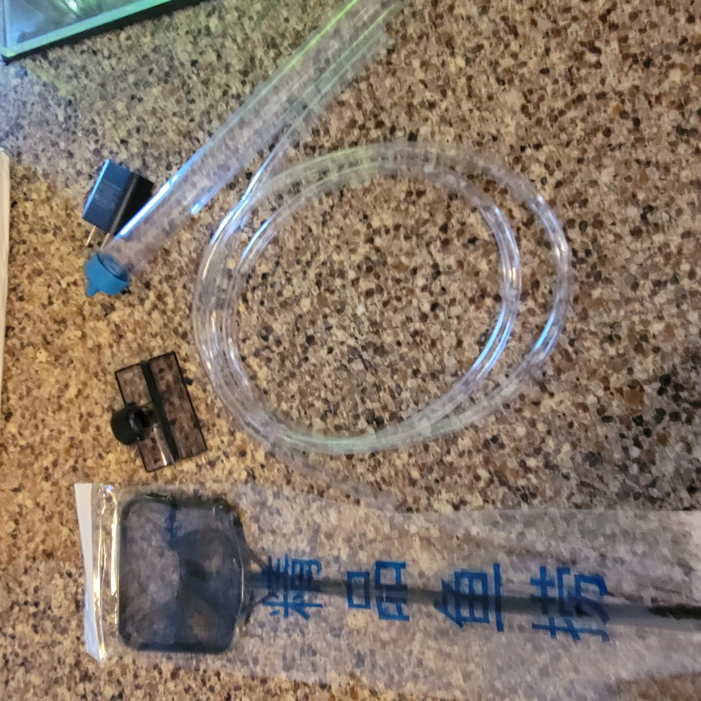 7 Gallon Rimless Cube Fish Tank, Ultra-Clear Glass Aquarium customer photo 1
