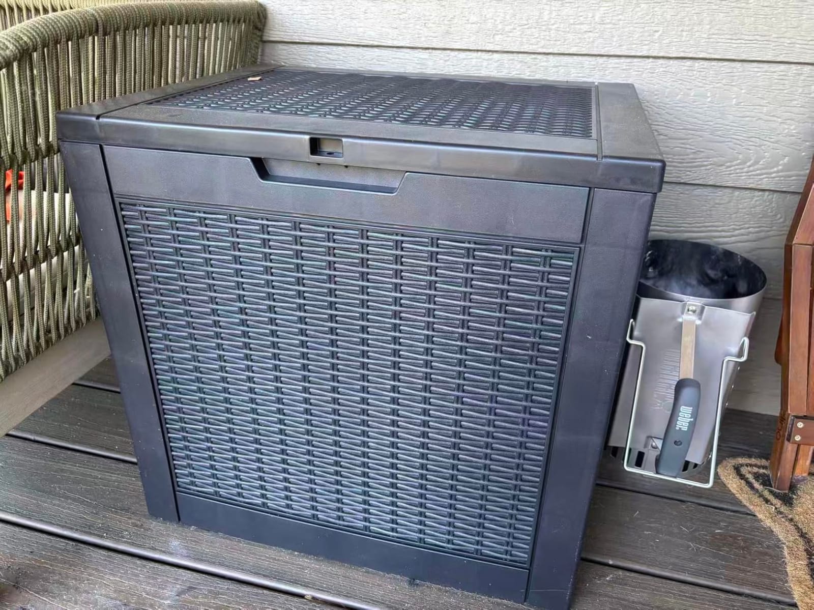 90 Gal Deck Box,Waterproof Resin Outdoor Storage Gas Lift,Lockable Black customer photo 2